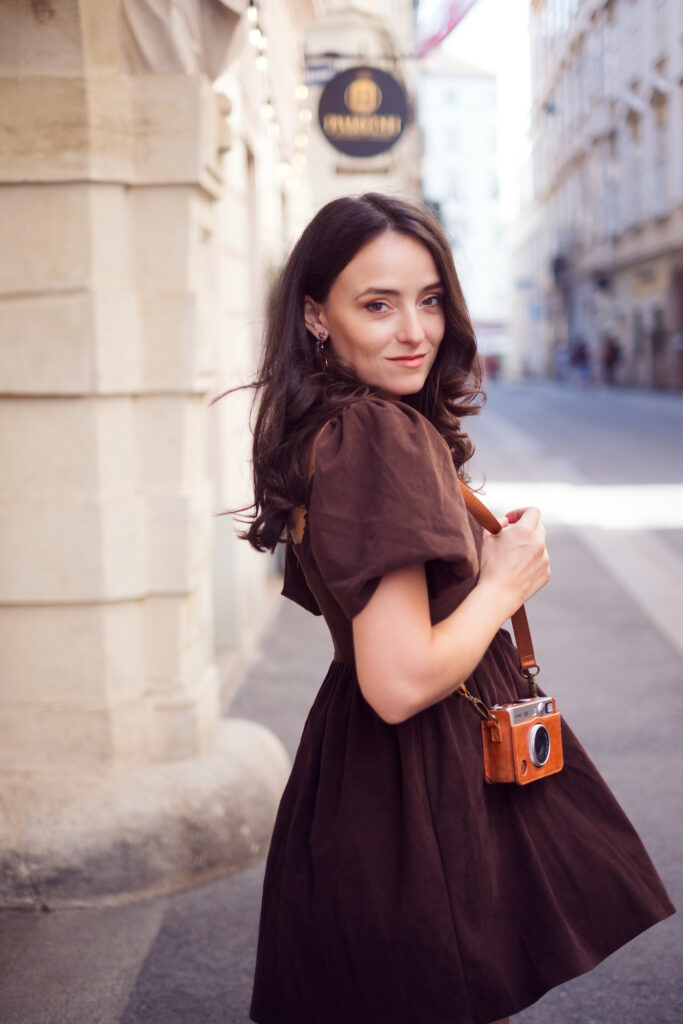 Summer Vienna photoshoot with golden hour light
