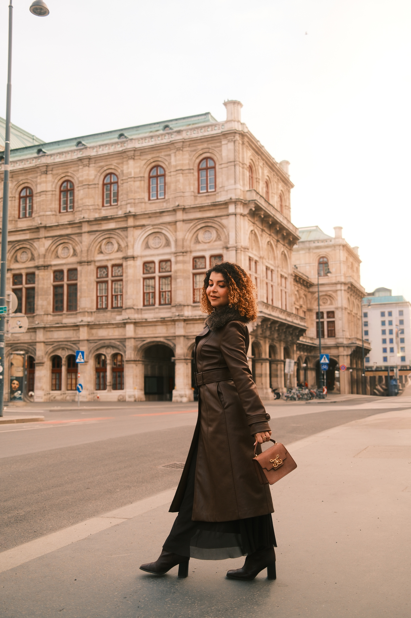 Cinematic couple photoshoot with a photographer in Vienna