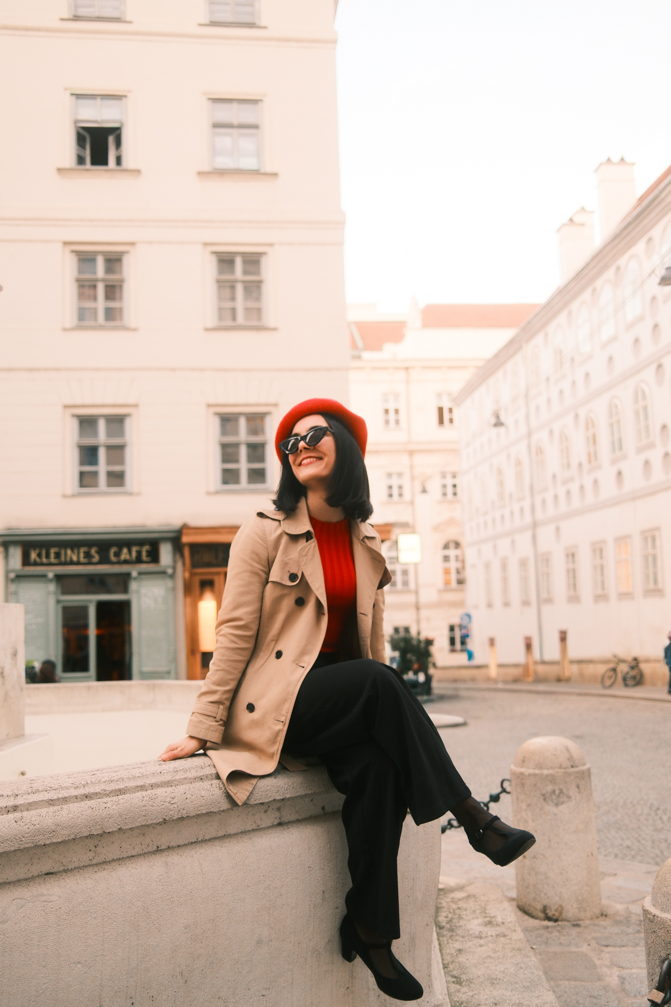 Cinematic couple photoshoot with a photographer in Vienna