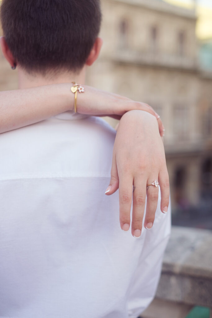 couple in vienna during engagement photoshoot